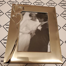 Load image into Gallery viewer, 5x7&quot; Double Heart Photo Frame and Album (4x6&quot;)
